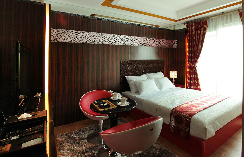 טונגיאונג Gallery Tourist Hotel מראה חיצוני תמונה